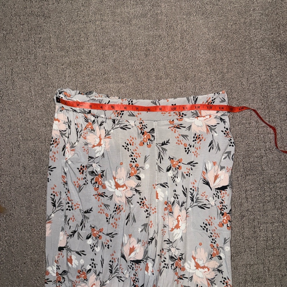 Duluth Trading Co Women’s Small Grey Floral Modal Pants Pockets Comfy Coastal - Picture 10 of 10